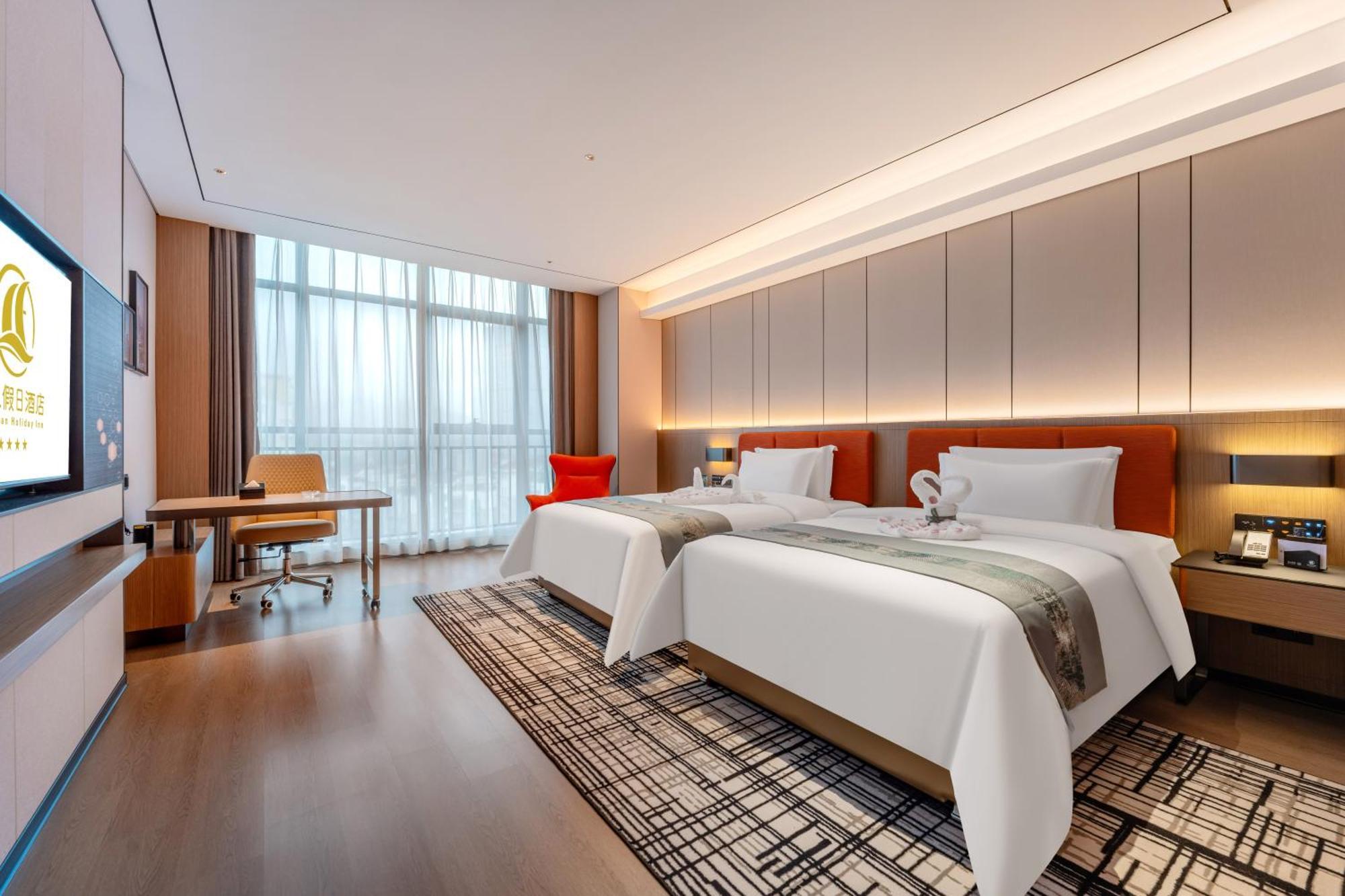 Liang Fan Holiday Inn Kanton Exteriér fotografie