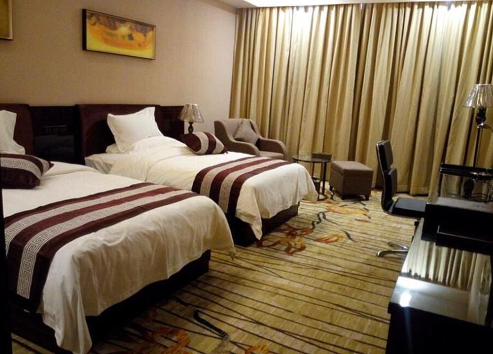 Liang Fan Holiday Inn Kanton Exteriér fotografie